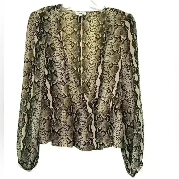 Revolve LPA Pinched Shoulder Snake Print Blouse Top Size M Python Long Sleeve - Picture 2 of 9